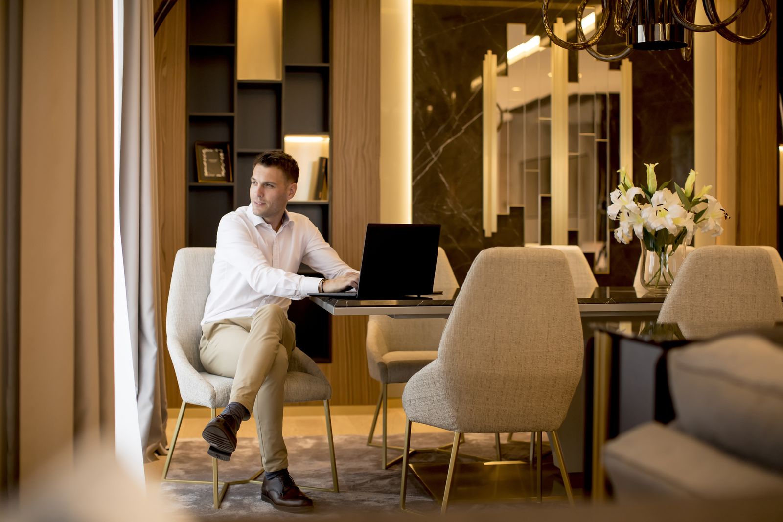 Crays real estate and hospitality setting