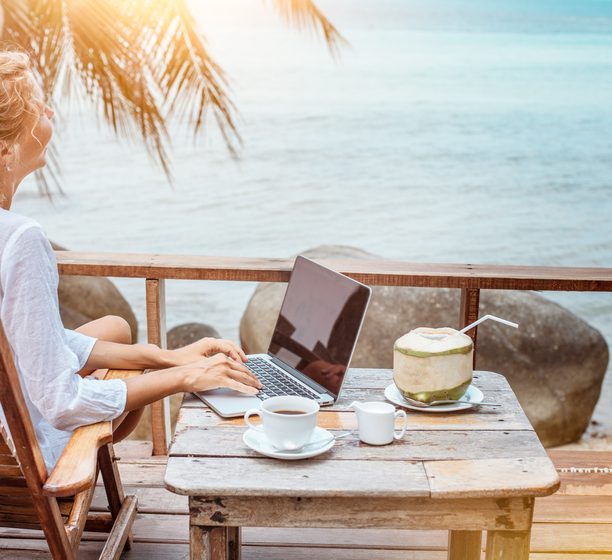 Crays World: Pethaubychain.Com 1. Coworking S